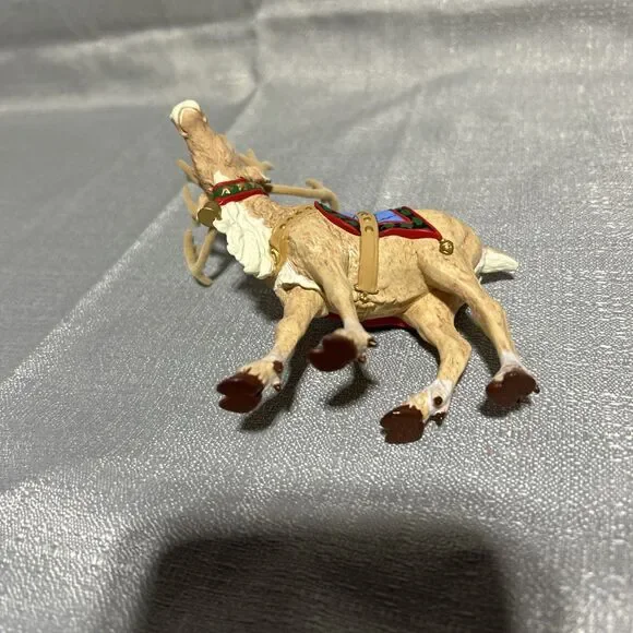 2001 Hallmark Ready Reindeer Keepsake Ornament Detailed Bells Flocking Holiday - Picture 4 of 7